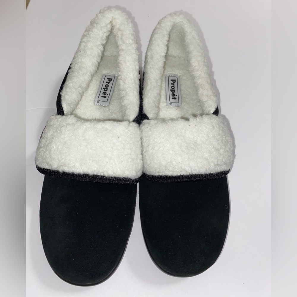 Propet Women’s Colbie Slipper Black Suede 10 W